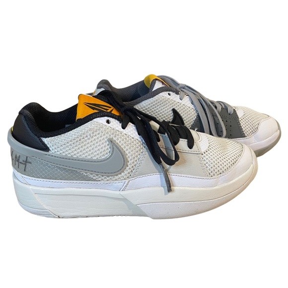 Nike JA1 Ja Morant 1 Youth Basketball Shoes – White & Gray, Size 4.5 Y - Picture 3 of 9